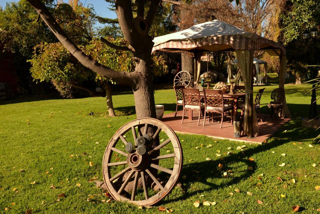 Bed and Breakfast Quinta Ugarte Lujan de Cuyo Екстер'єр фото
